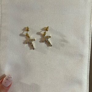 brand new Vanessa mooney earrings